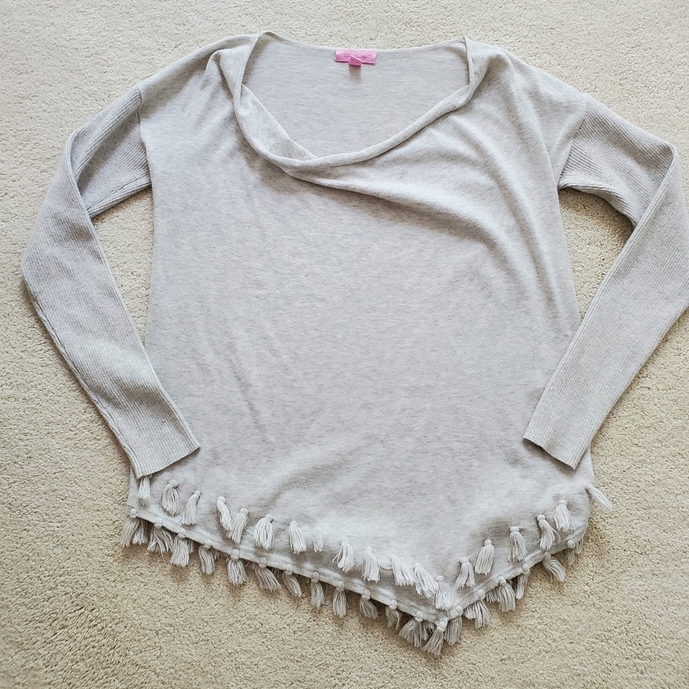Lilly Pulitzer Ferrera Tassel Asymmetrical Hem Sweater In Heathered Gray szS